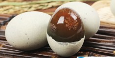 「松花蛋吃多了会致癌吗」经常吃松花蛋会致癌吗